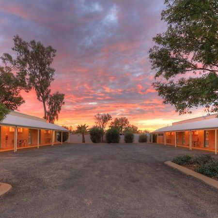 Mulga Country Motor Inn Charleville-Mézières Exterior foto