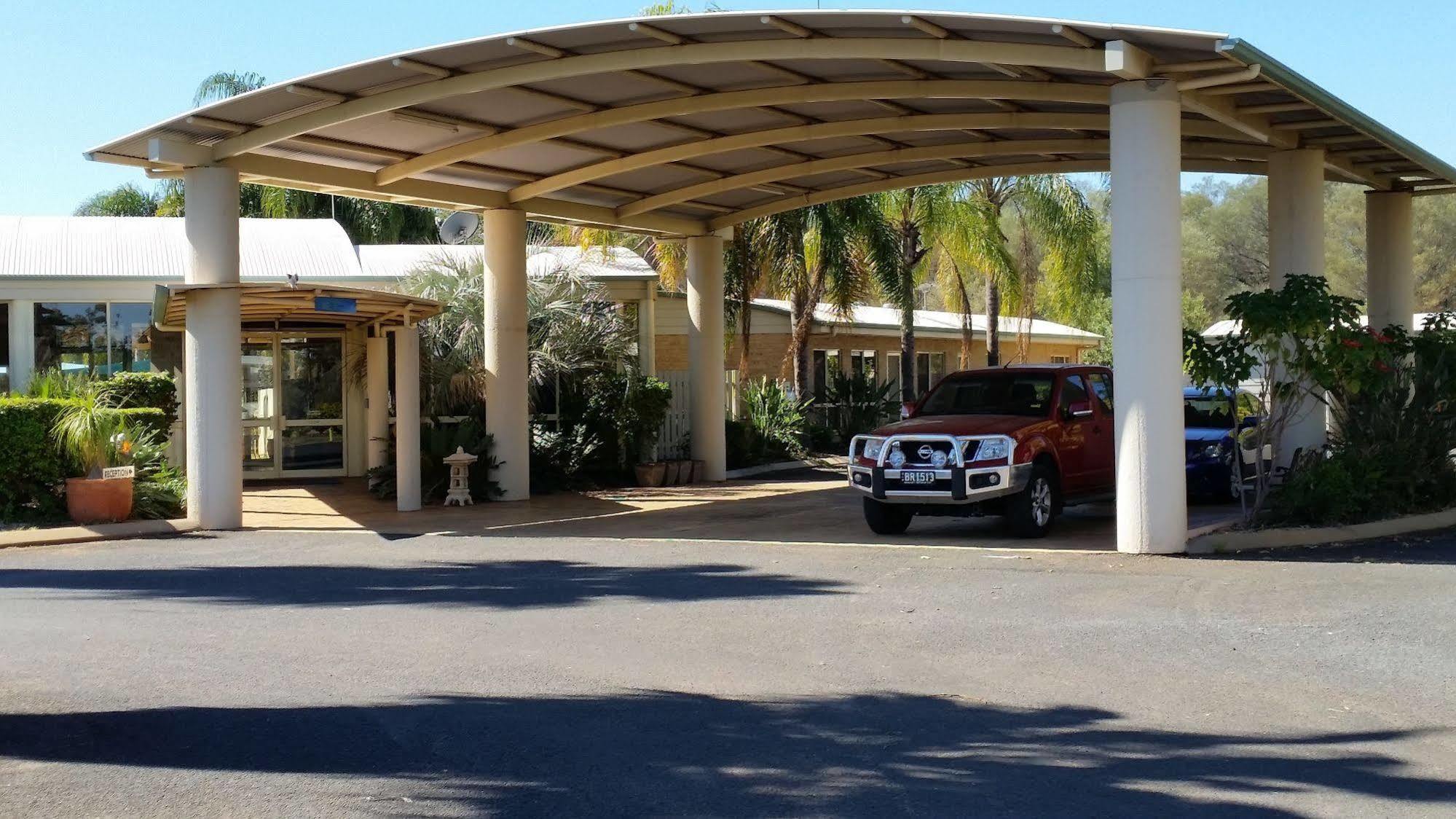 Mulga Country Motor Inn Charleville-Mézières Exterior foto